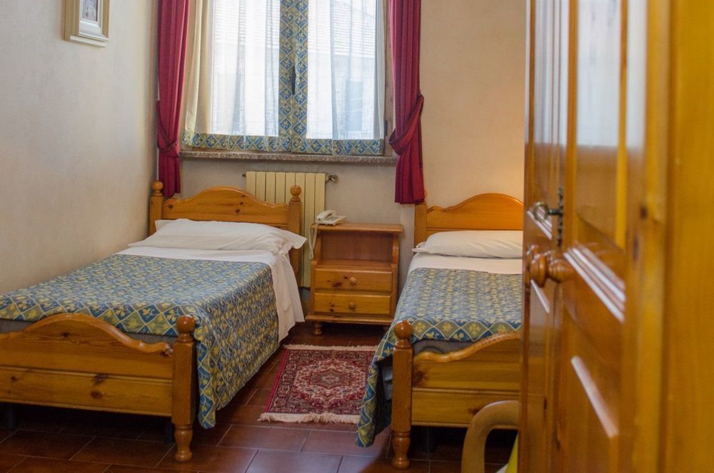 Hotel Stelvio Varese Ngoại thất bức ảnh