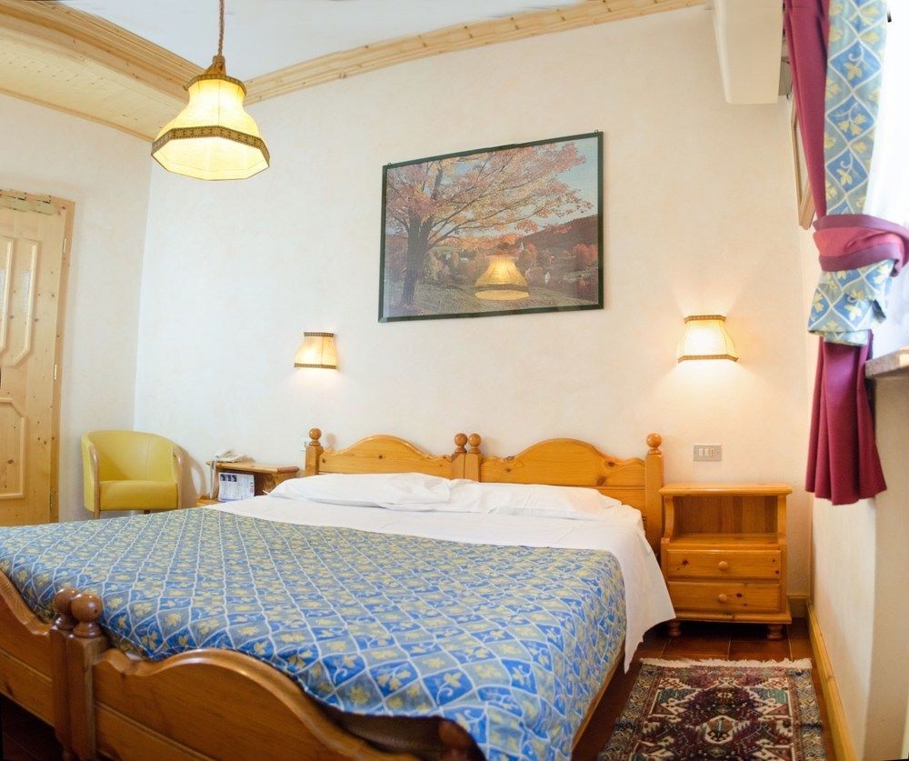 Hotel Stelvio Varese Ngoại thất bức ảnh