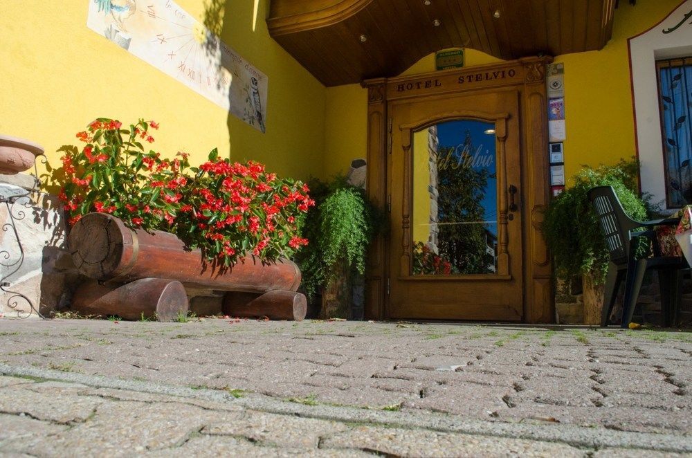 Hotel Stelvio Varese Ngoại thất bức ảnh